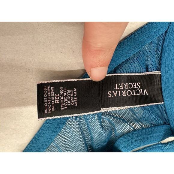 Victorias Secret Womens Bra Size Very Sexy Unlined Plunge Teal Blue Lace - Picture 8 of 8